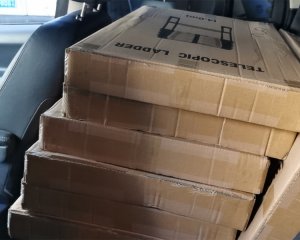 直奔120公里把梯子送達客戶手中，為專業(yè)點贊